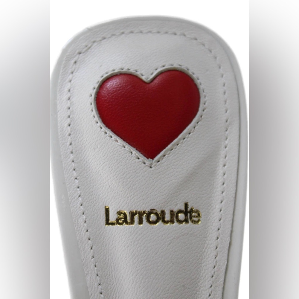 Larroude white patent Leather slip on Mule Size 8.5 New with heart shaped box - Picture 5 of 11
